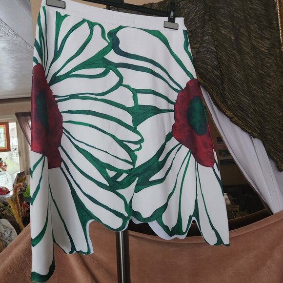 Very unique - check out the hem line - gorgeous colours - side zipper - Picture 2 of 4